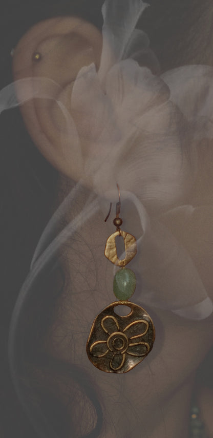 עגיל של פרח