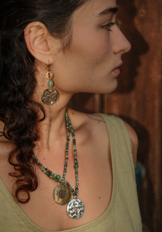 עגיל של פרח